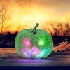 Halloweenska RGB LED dekorácia - penová tekvica - zelená - 11 cm