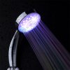 LED sprchová hlavica s 7 farebnými romantickými LED svetlami