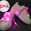 Svietiace LED šnúrky do topánok Ružové