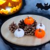 Halloweenska dekorácia - tekvica a šiška - 6 cm - pena - 8 ks / balenie