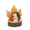 Stolová dekorácia - s MDF javorovým listom a zvieratkom - 9 x 7 x 11,5 cm - 4 varianty