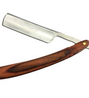 Klasická britva s drevenou rúčkou