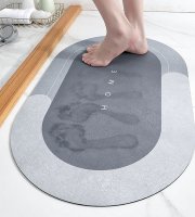 Kúpeľňový koberec nasávajúci vodu
