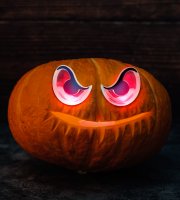 Halloweenske strašidelné oči - červené LED - na batérie