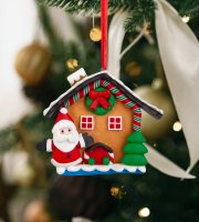 Vianočná magnetická dekorácia - 2 v 1 - medovníkový domček s mikulášom - 85 x 75 mm
