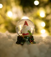 Vianočná snehová guľa - 4 druhy - 12 ks / displej