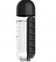 Plastová fľaša na vodu s týždenným dávkovačom liekov 600 ml - viac farieb