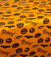 Halloweenska dekorácia - stolový obrus - flanel - 132 x 178 cm  