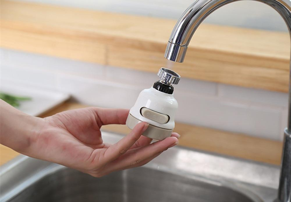 Úsporný nástavec na vodovodný kohútik