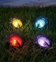 Zapichovacia LED solárna lampa – lienka – farebná – čierna – plast – 9 x 9 x 8,5 cm