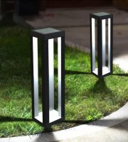 Zapichovacia solárna lampa – 1 teplá biela SMD LED – 10,5 x 10,5 x 46 cm