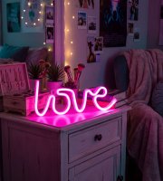 Neónová LED lampa - ružový „Love“ - 3 x AA + USB - 34 x 1,6 x 12,5 cm