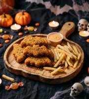 Halloweenský servírovací/podávací tanier s rukoväťou – drevený – motív tekvice – 26,5 x 20 x 1,5 cm